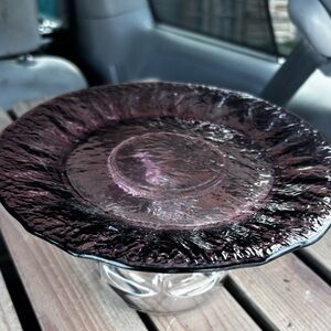 Elegant Purple Glass Decorative Plate Stand